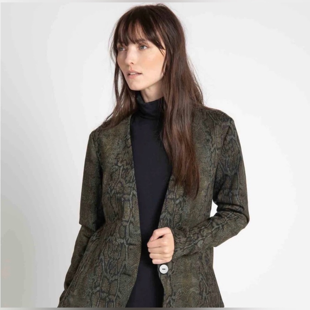 Ruti Marin python snake print blazer sz 0 XS